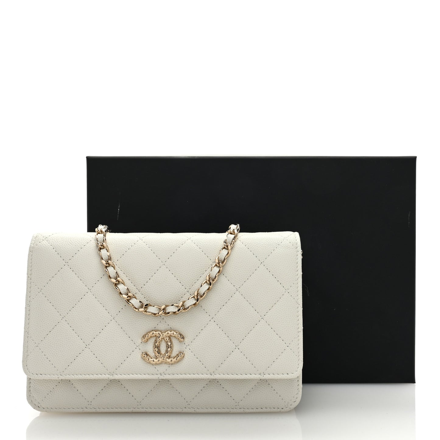 Caviar Quilted Chain CC Quilted Wallet On Chain WOC White