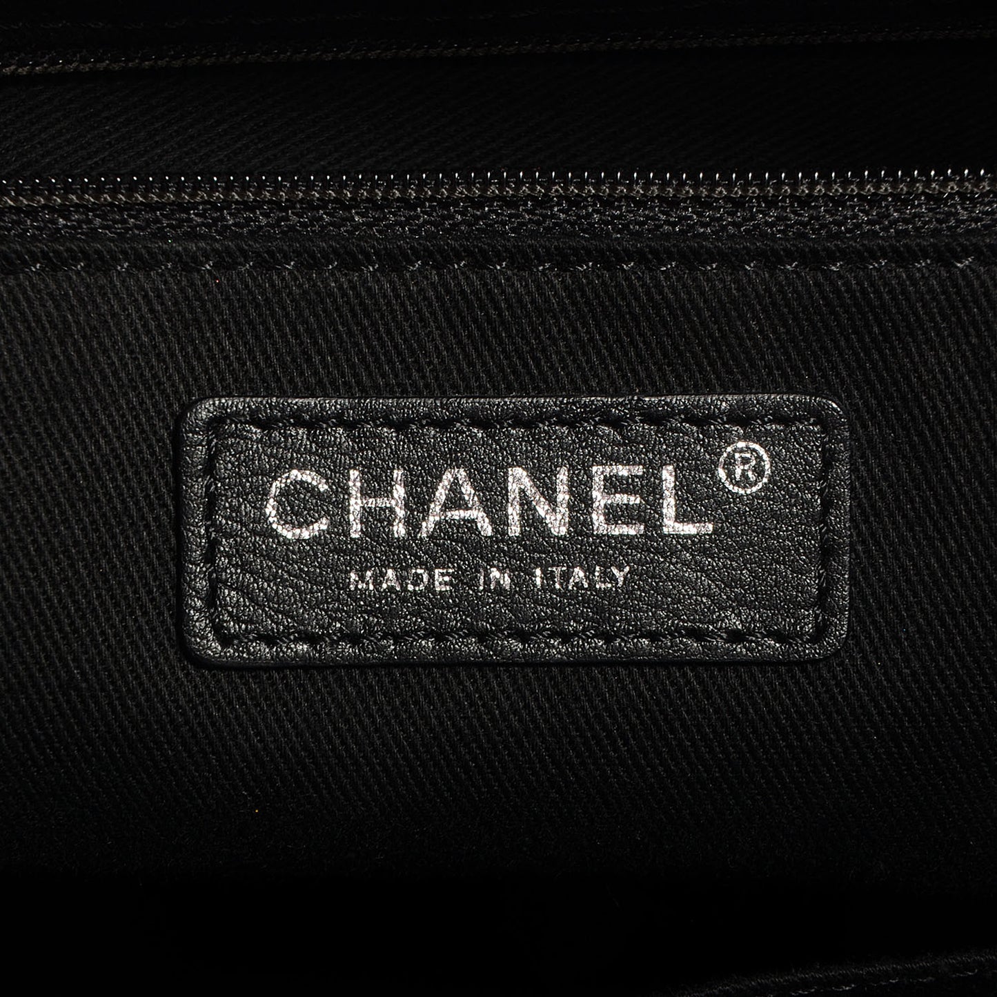 Caviar CC Timeless Soft Tote Black