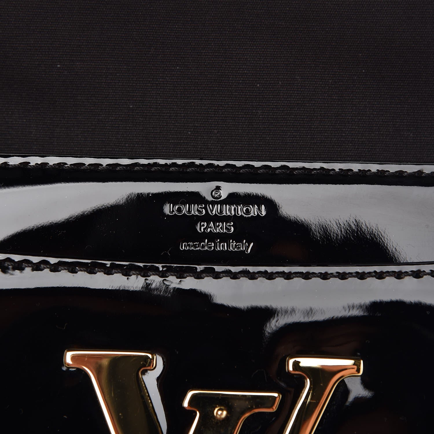 Louis Vuitton Patent Louise Clutch Black 6 of 6