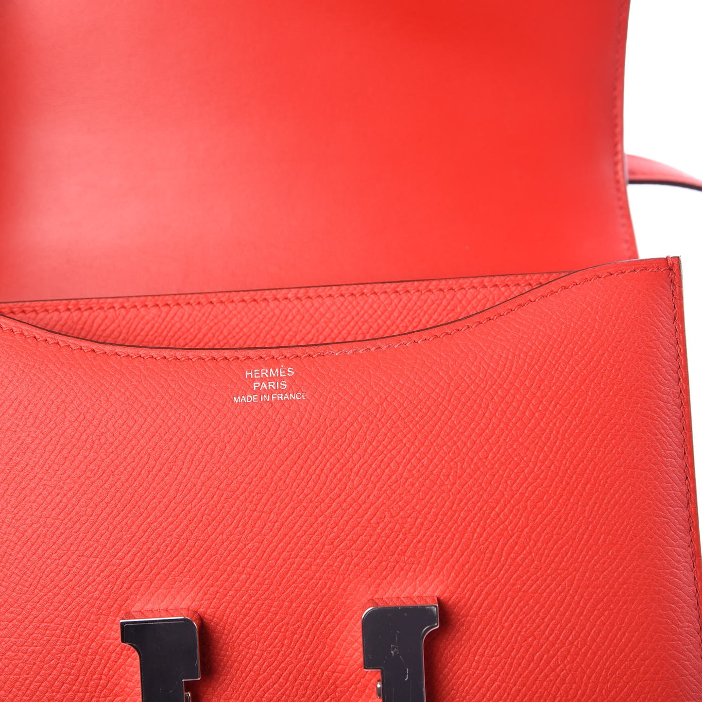 Epsom Constance 18 Rouge de Coeur