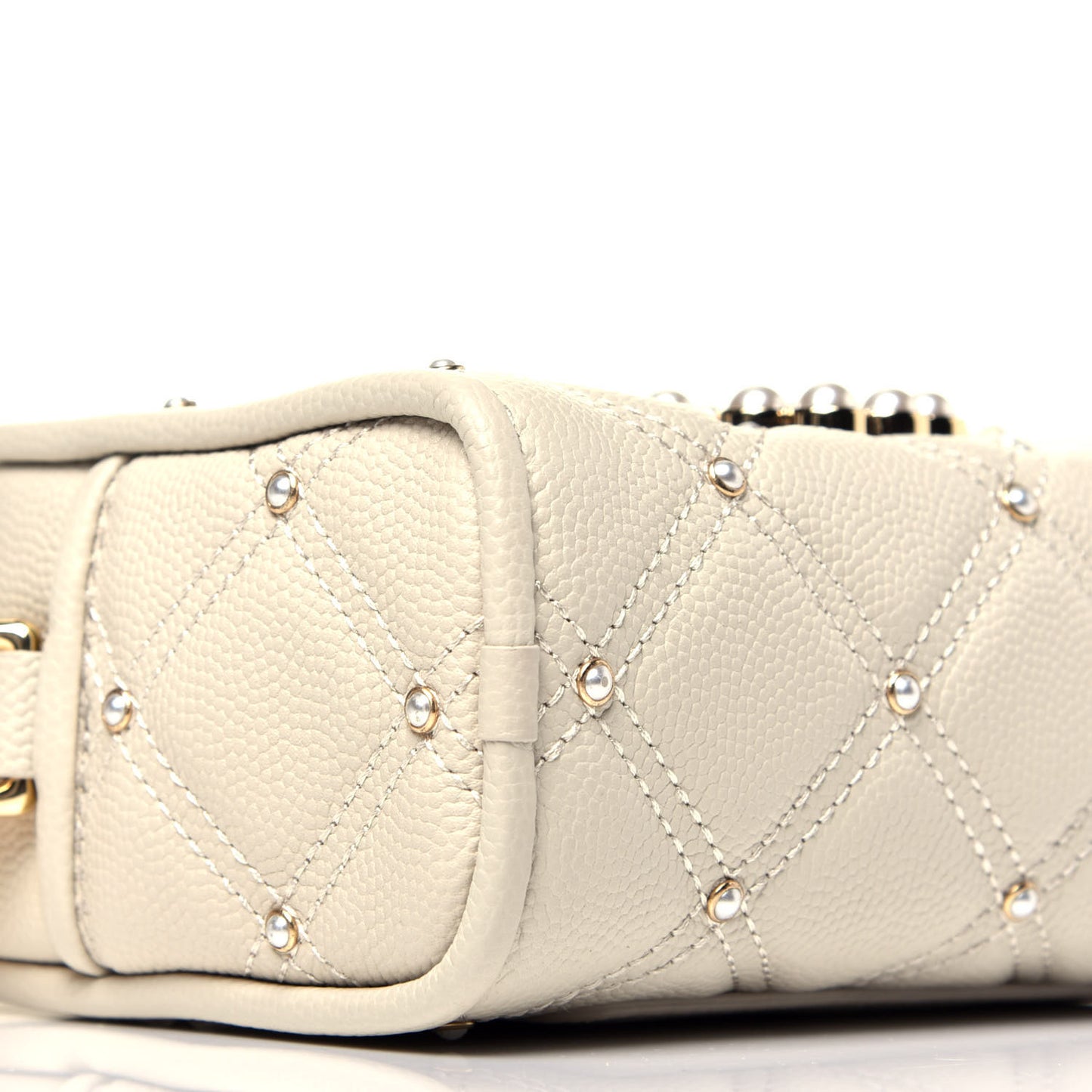 Calfskin Quilted Pearl The Softshot 17 Crossbody Oatmilk