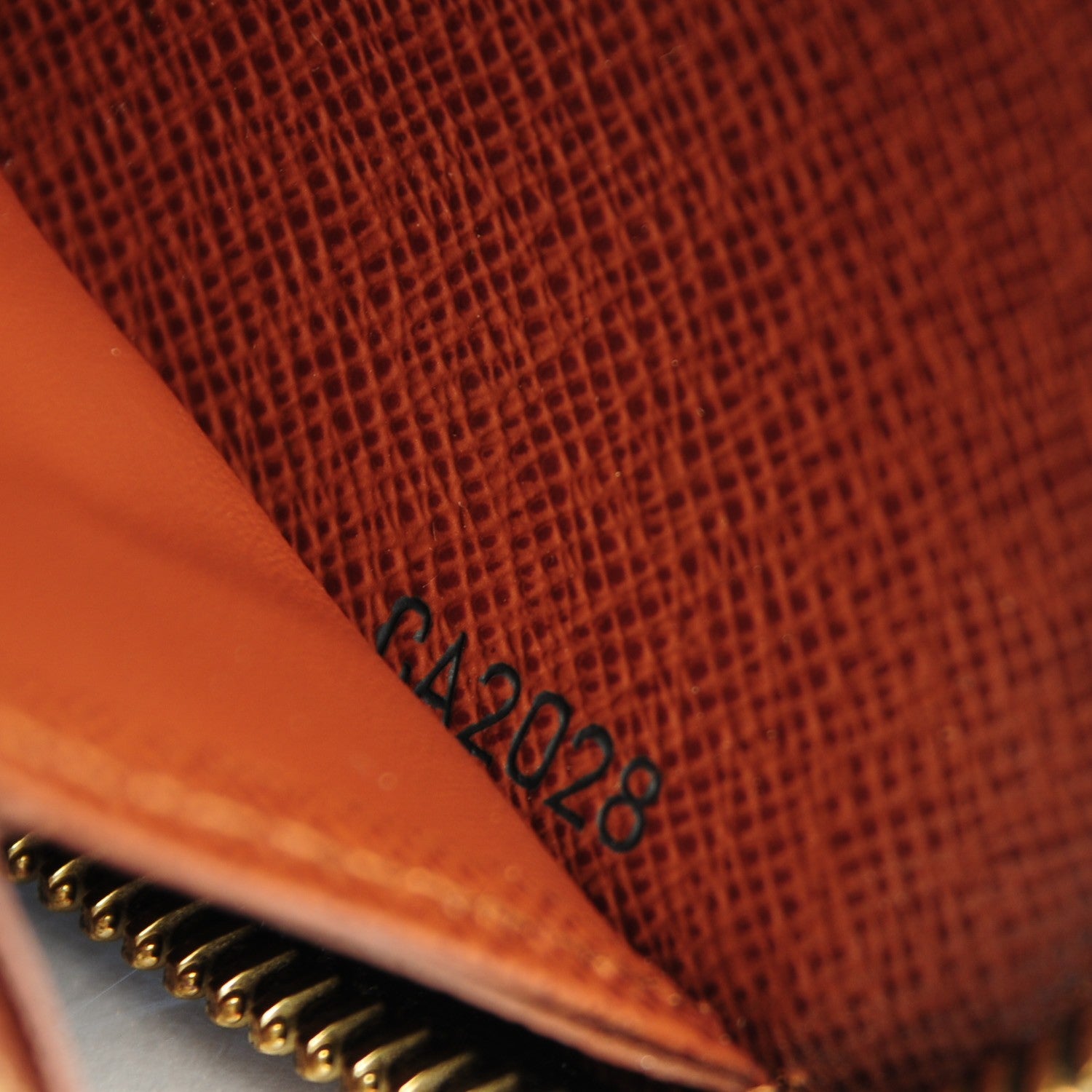 Louis Vuitton Monogram Zippy Wallet 7 of 7