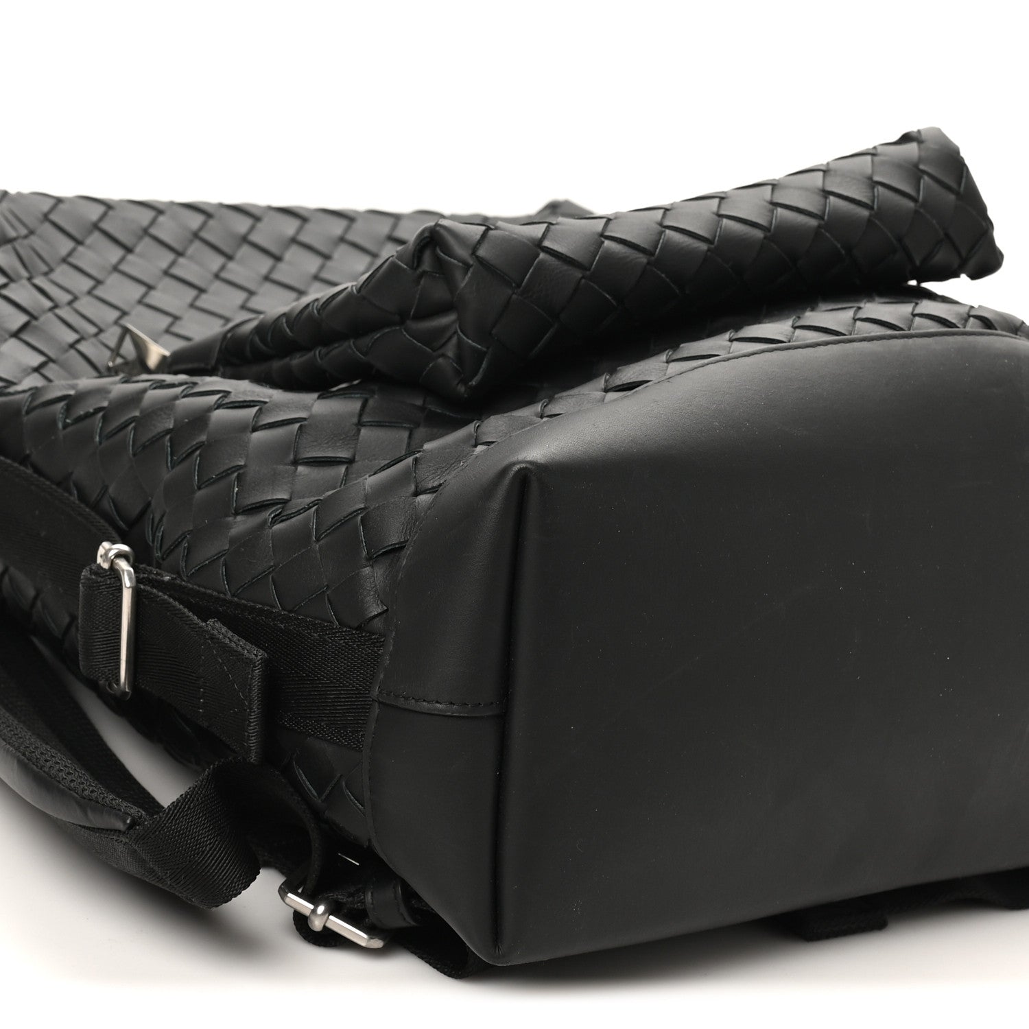 Bottega Veneta Calfskin Intrecciato Hydrology Backpack Black 8 of 9