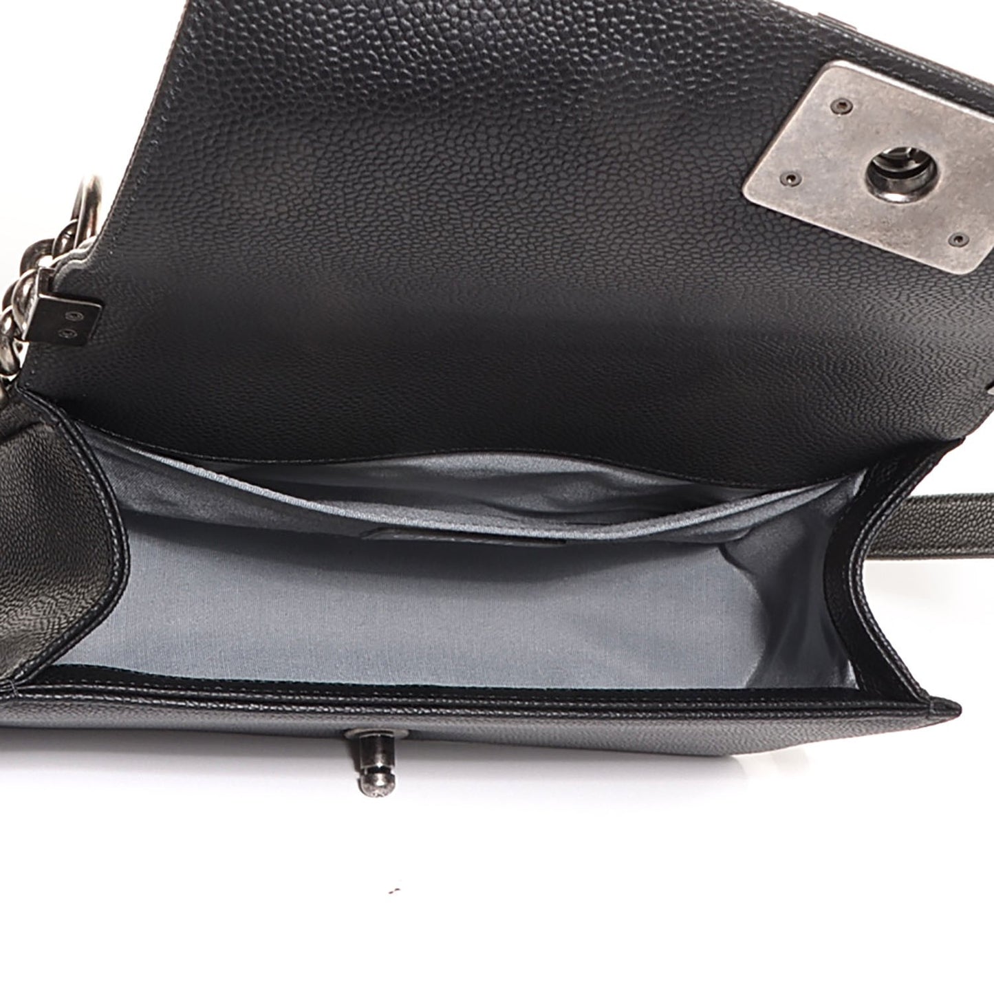 Caviar Quilted Medium Boy Flap Black