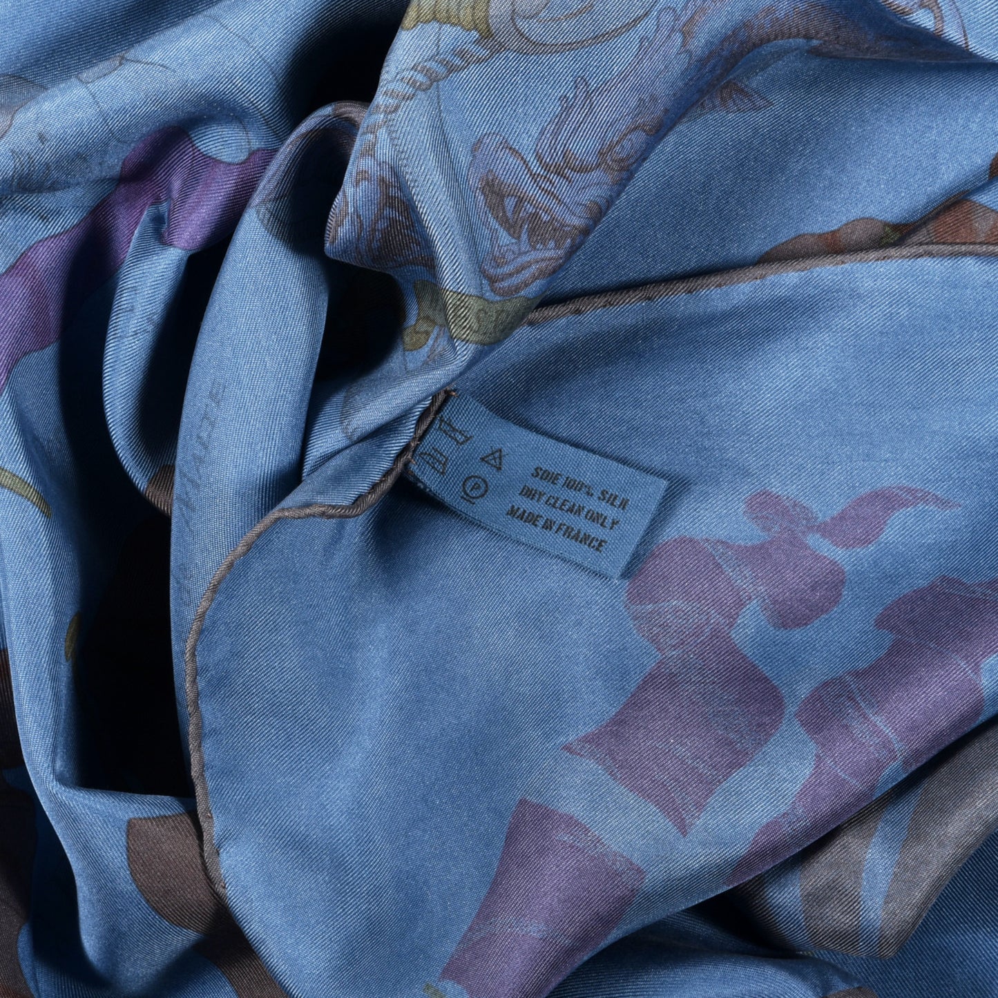 Silk Pavois Flags Carre Scarf 90