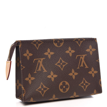 Louis Vuitton Monogram Toiletry Pouch 15 3 of 7