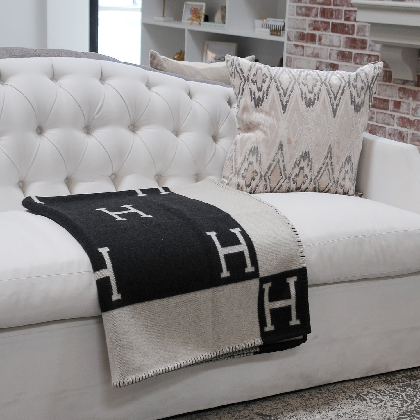 Wool Cashmere Avalon Blanket Ecru Gris Fonce