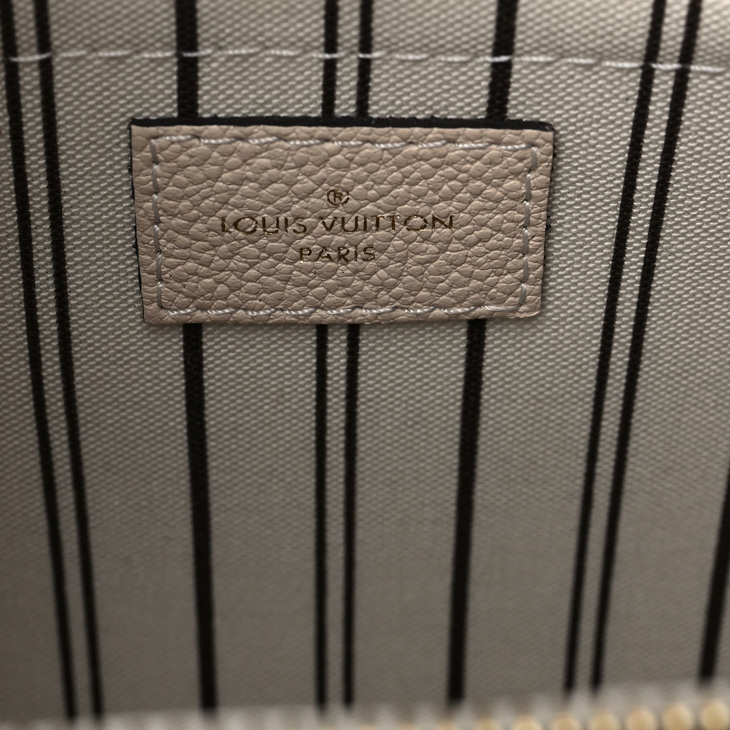 Louis Vuitton Empreinte Montaigne MM Creme 12 of 14