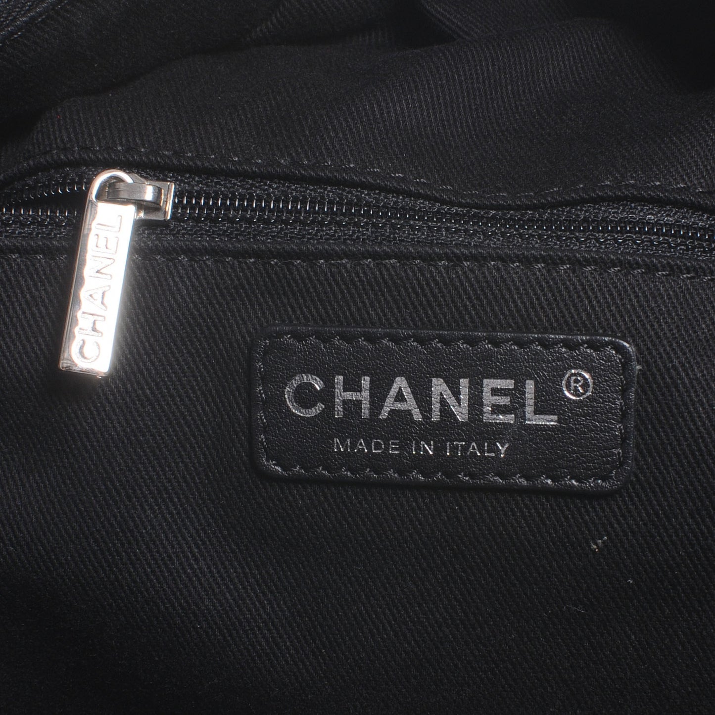 Caviar Quilted Timeless Bowler Black