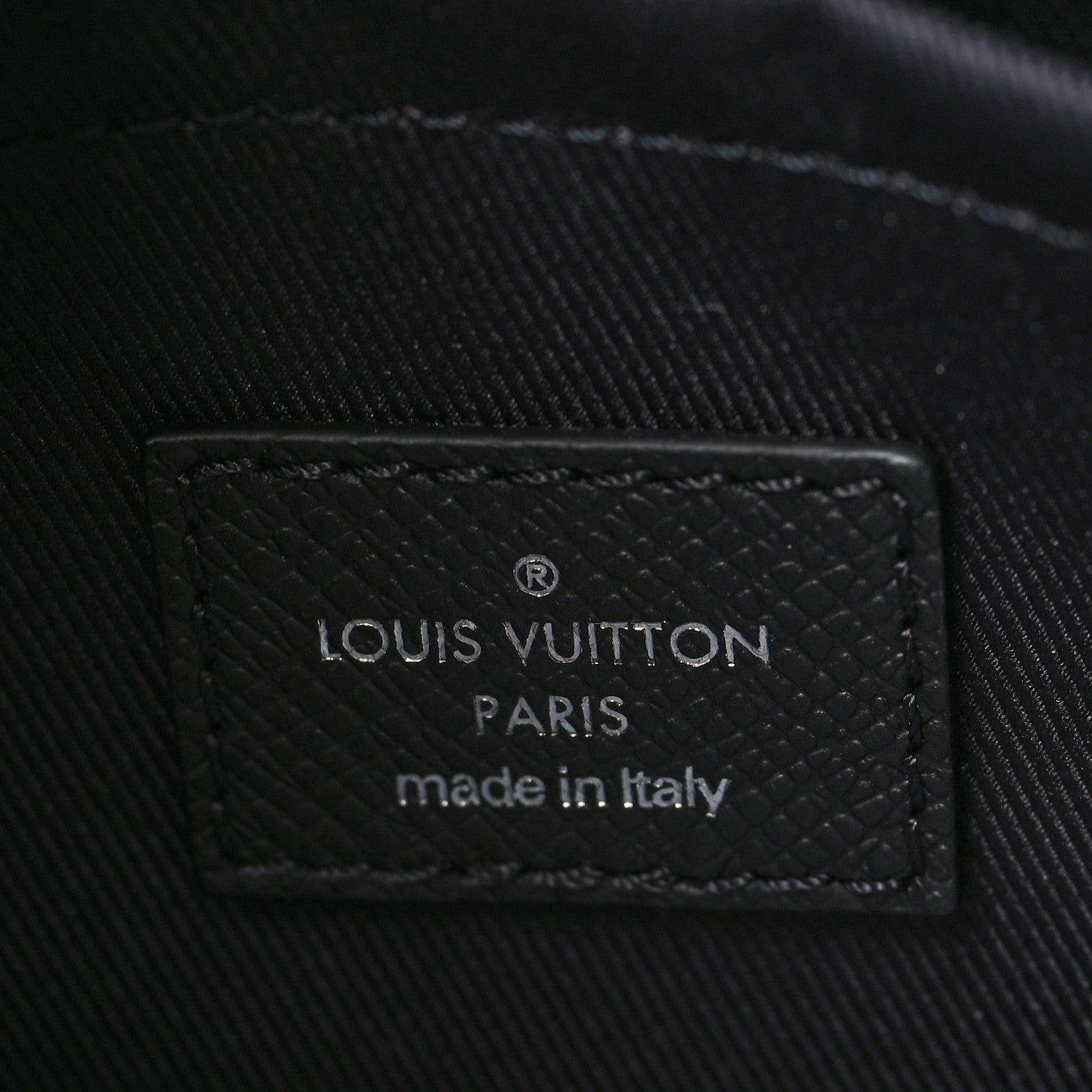 Louis Vuitton Taiga Outdoor Messenger PM Black 6 of 8