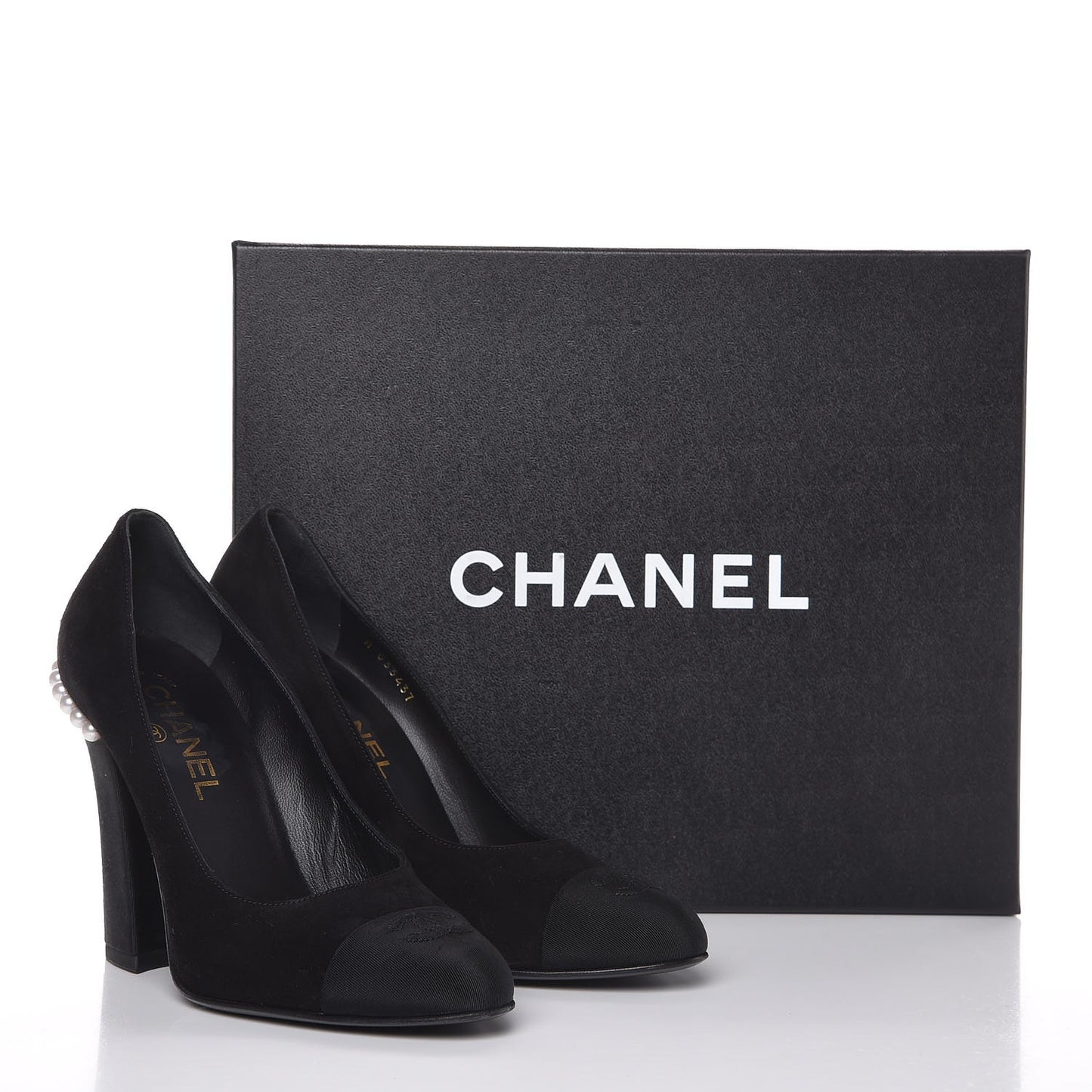 Suede Grosgrain Pearl CC Cap Toe Pump 38.5 Black