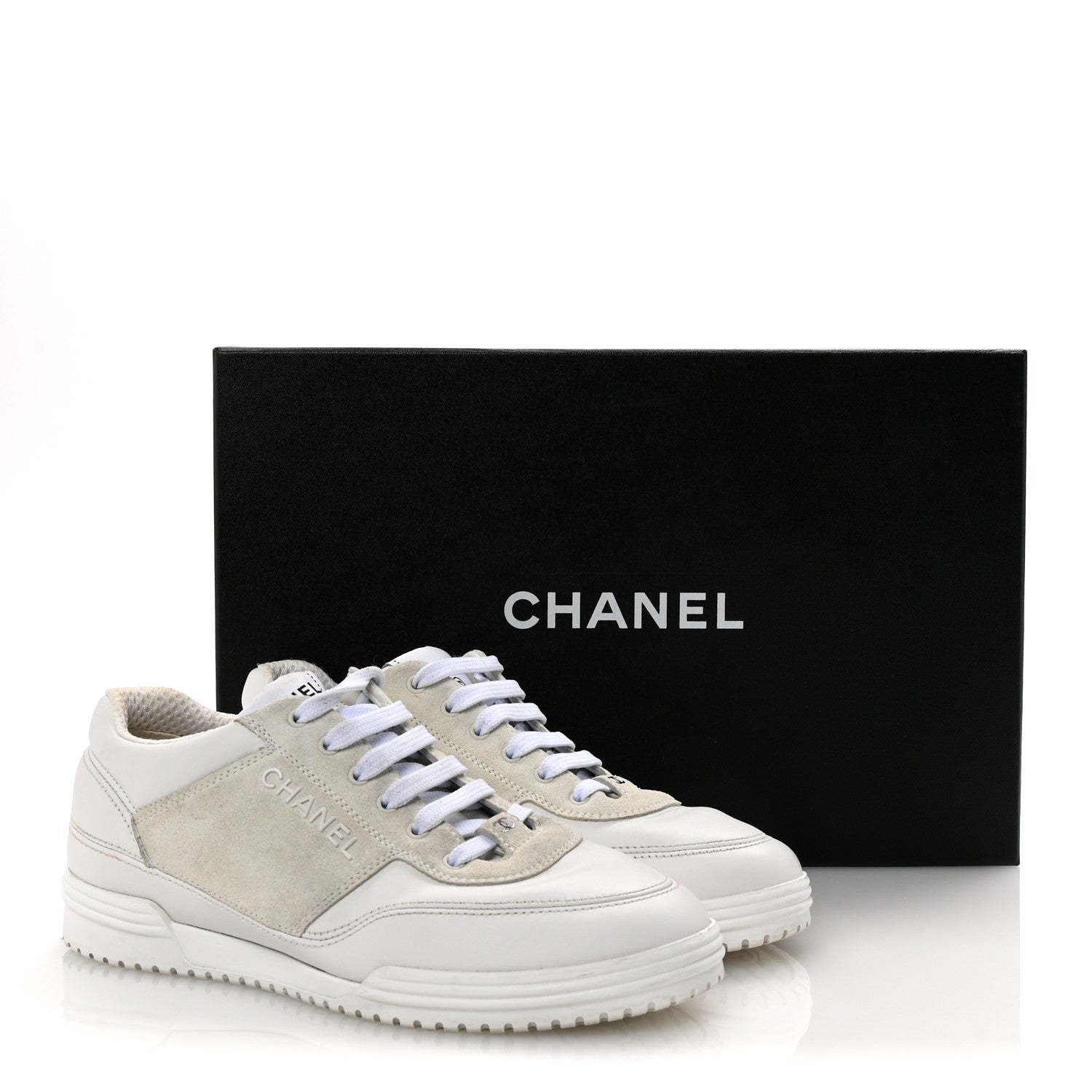 Chanel Calfskin Suede Coco Mark Logo Womens Sneakers 35.5 White 10 of 10