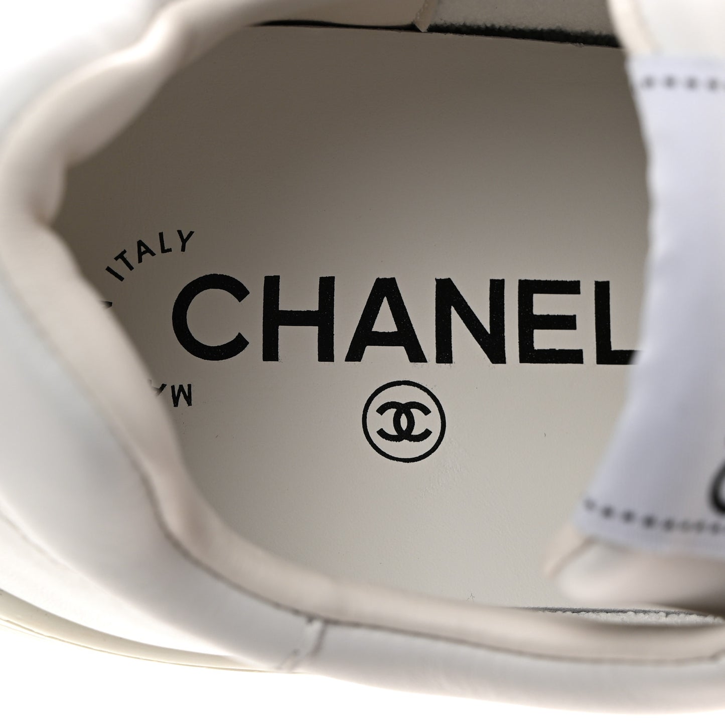 Calfskin Womens CC Logo Sneakers 38 White