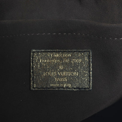 Louis Vuitton Monogram Kalahari GM 5 of 7
