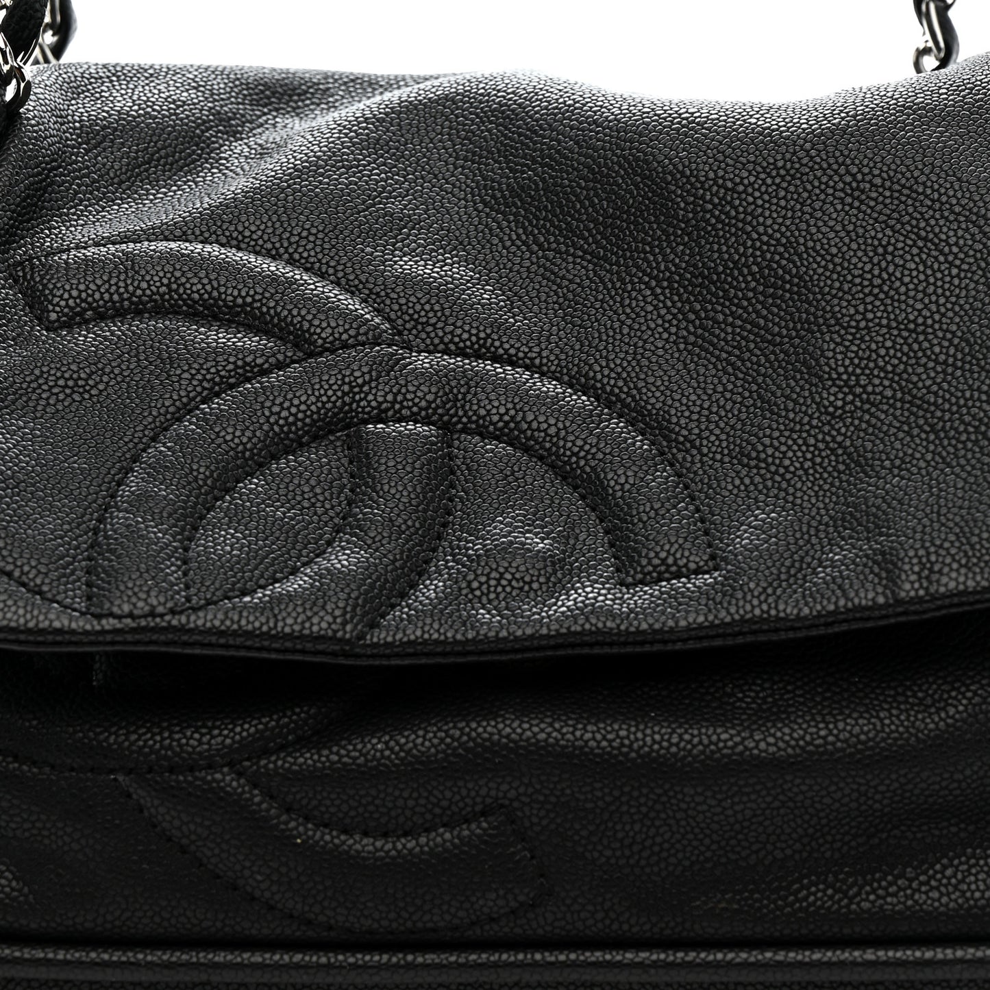 Caviar Diagonal Ligne Flap Black