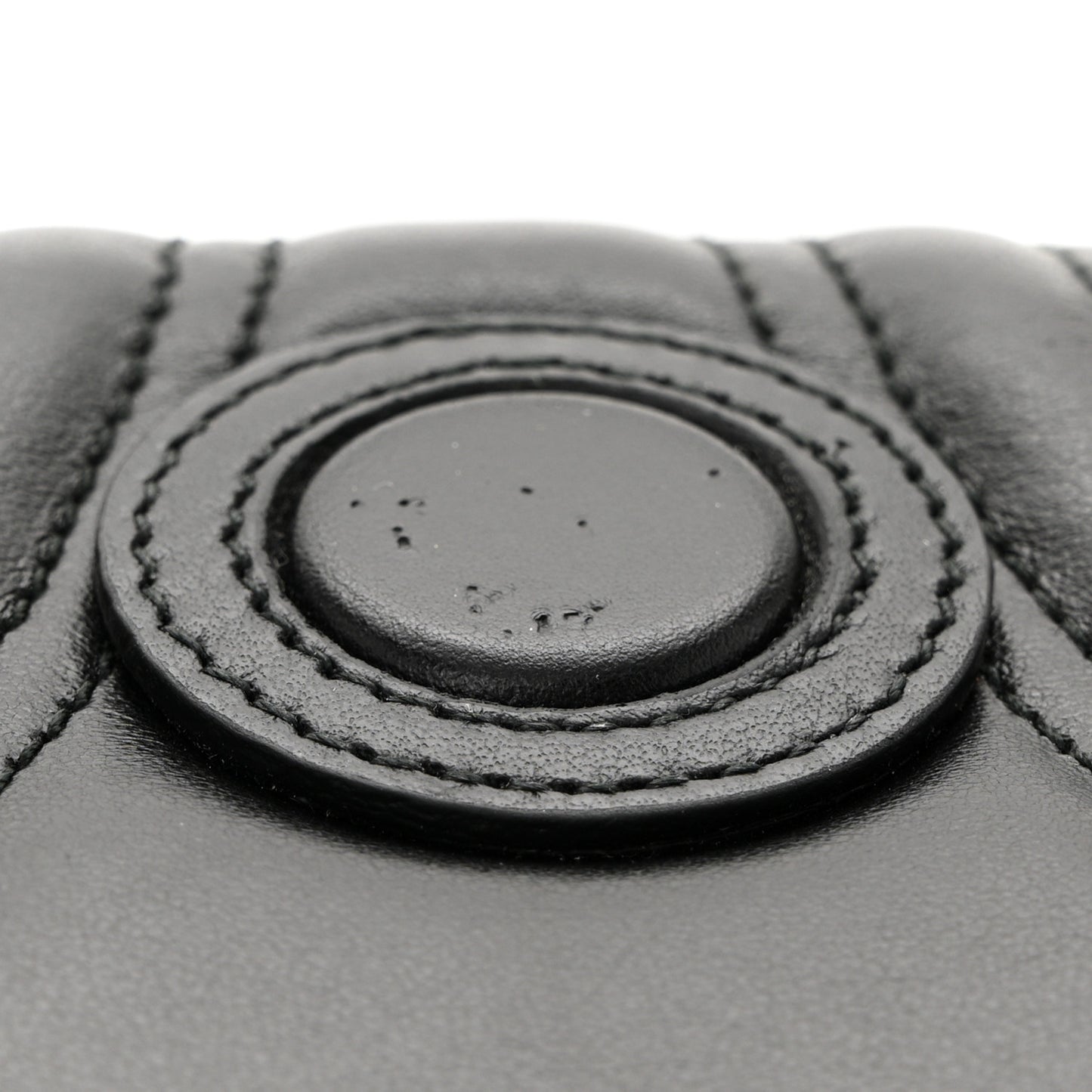 Calfskin Matelasse GG Marmont Clutch Black
