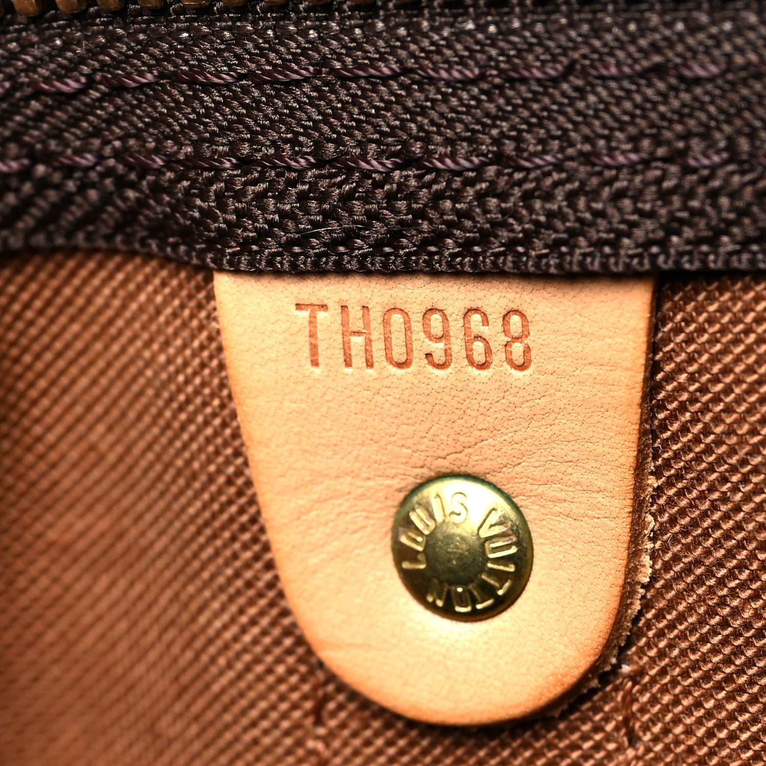 Louis Vuitton Monogram Keepall Bandouliere 55 7 of 18