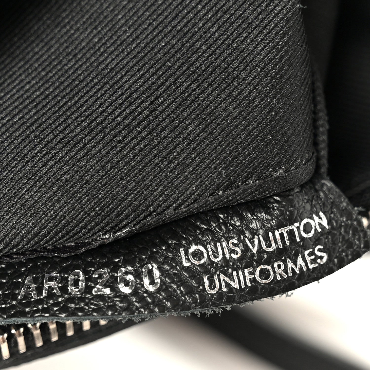 Louis Vuitton Empreinte Pallas Crossbody Black 6 of 10