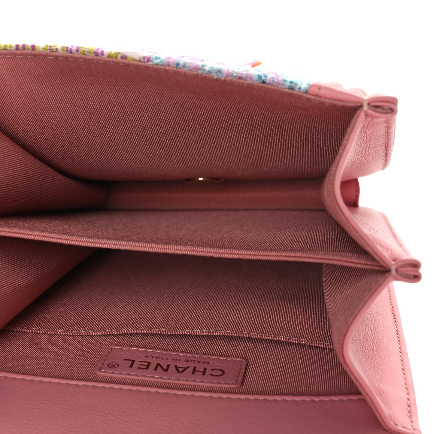 Calfskin Tweed Quilted North South Boy Flap Pink