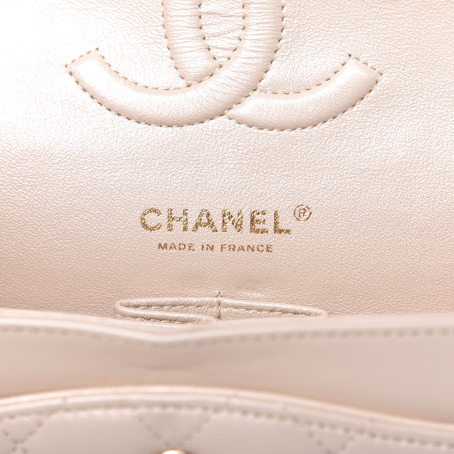 Iridescent Lambskin Quilted Medium Double Flap Beige