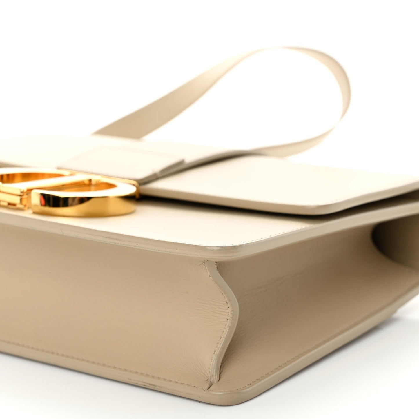 Smooth Calfskin 30 Montaigne Flap Bag Beige