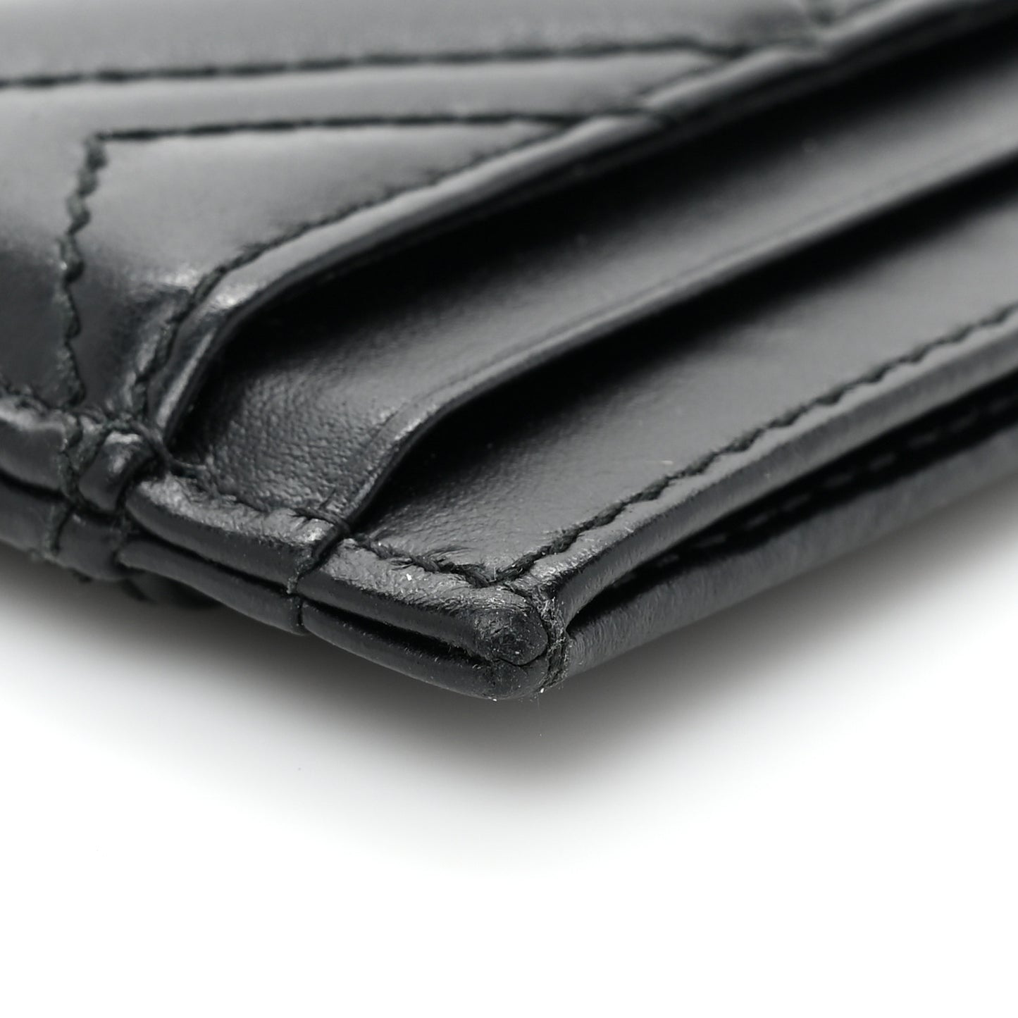 Calfskin Matelasse GG Marmont Card Holder Black