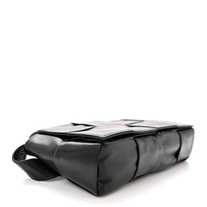 Bottega Veneta Paper Calfskin Intrecciato Cassette Belt Bag Black 4 of 9