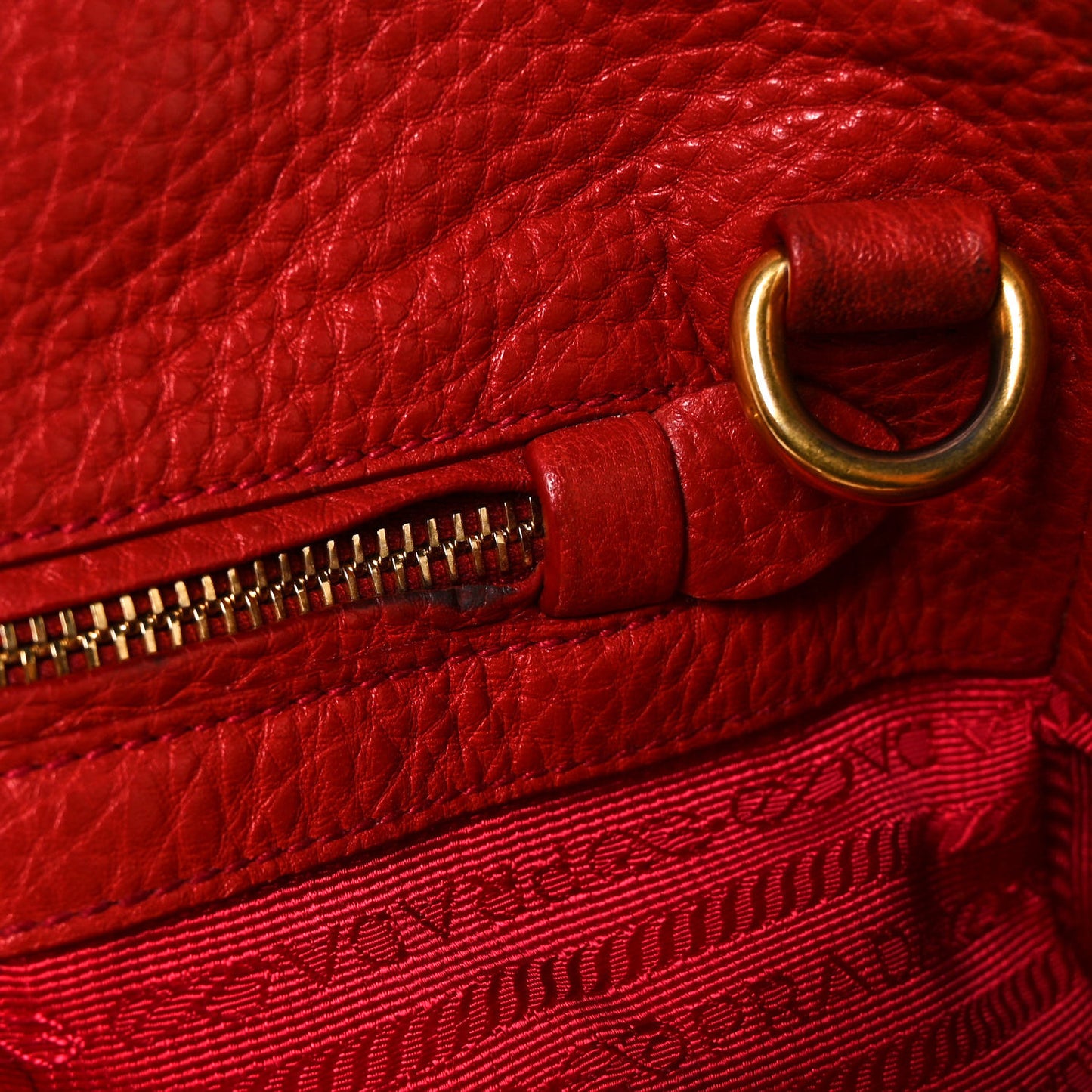 Vitello Daino Tote Rosso