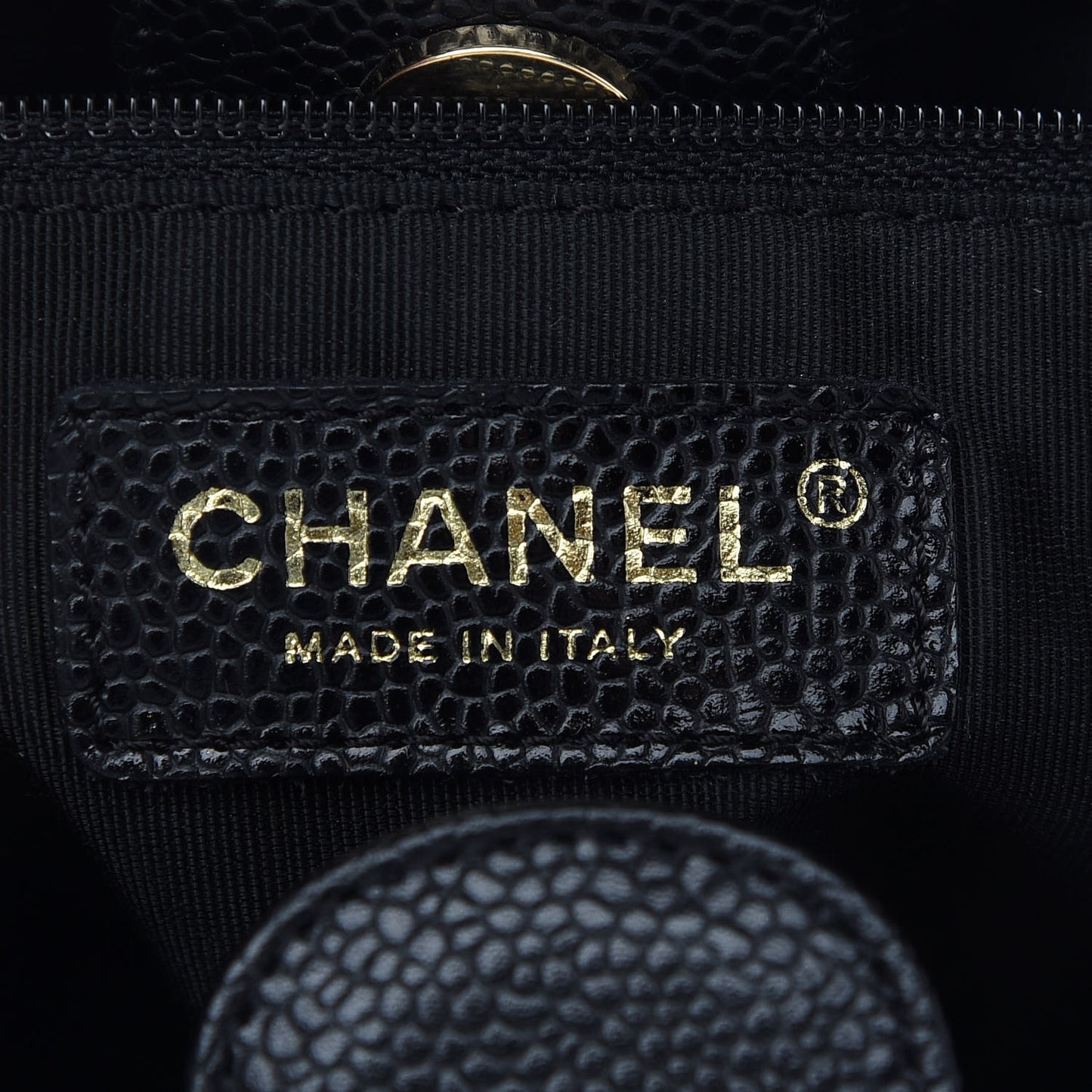 Caviar Quilted Petit Shopping Tote PST Black