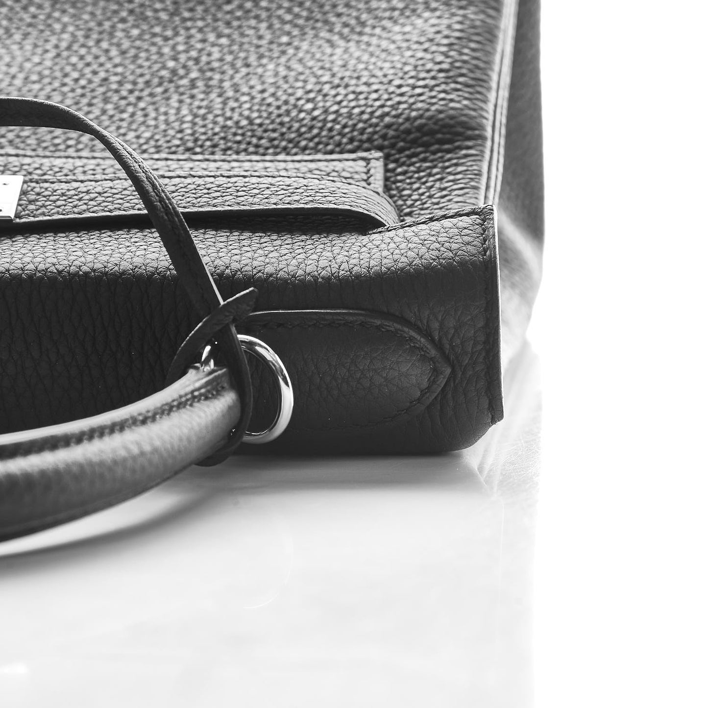 Togo Kelly Retourne 28 Black