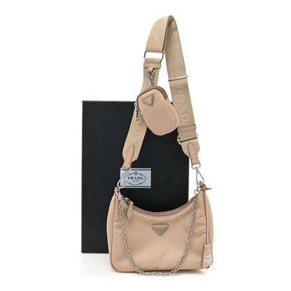 Prada Nylon Re-Edition 2005 Shoulder Bag Cammeo 13 of 13