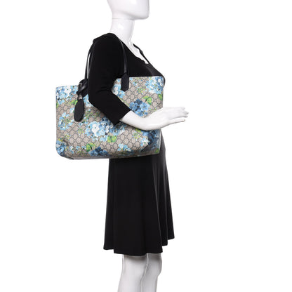 Gucci GG Supreme Monogram Blooms Medium Reversible Tote Beige Blue Navy 2 of 15