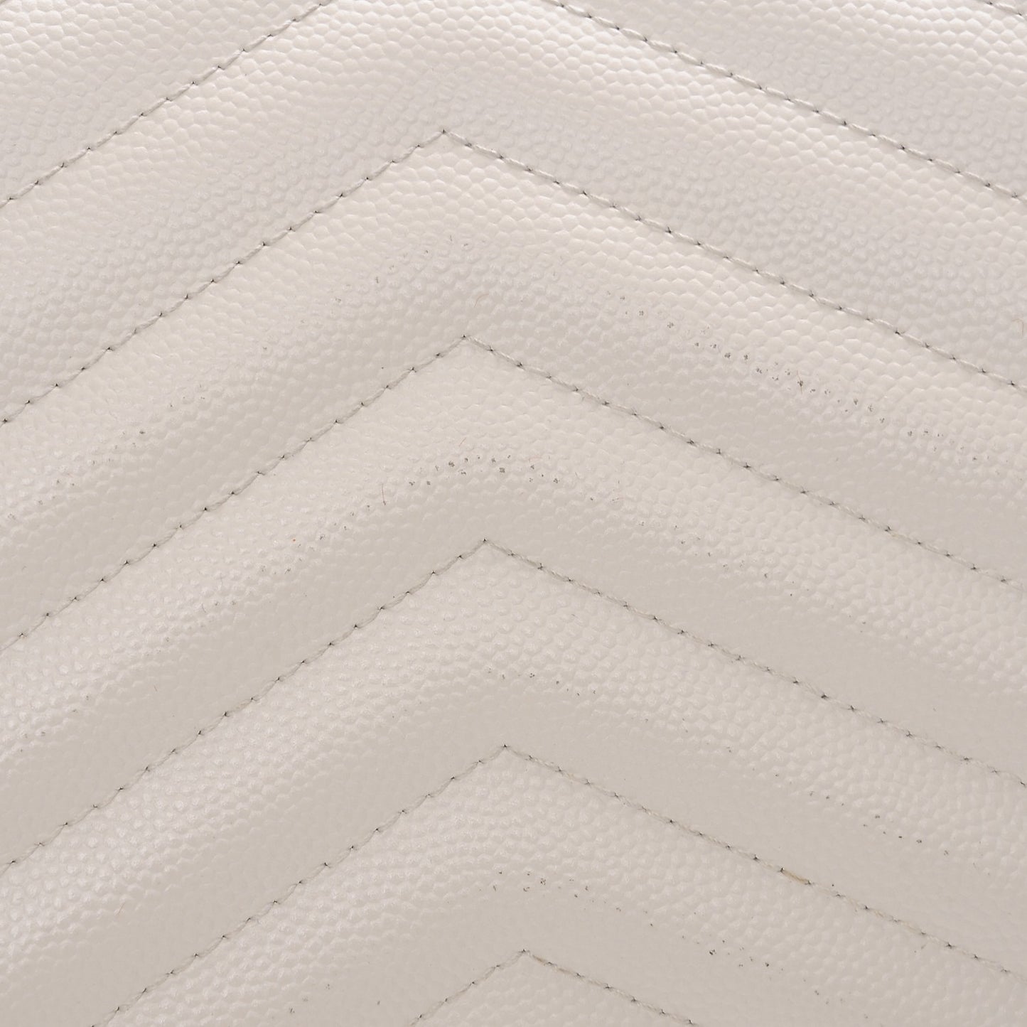 Grain De Poudre Matelasse Chevron Monogram Chain Wallet White