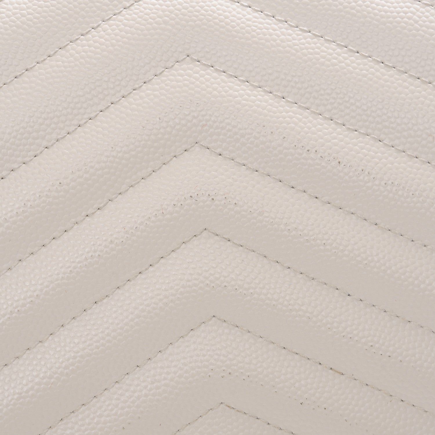 Saint Laurent Grain De Poudre Matelasse Chevron Monogram Chain Wallet White 5 of 9