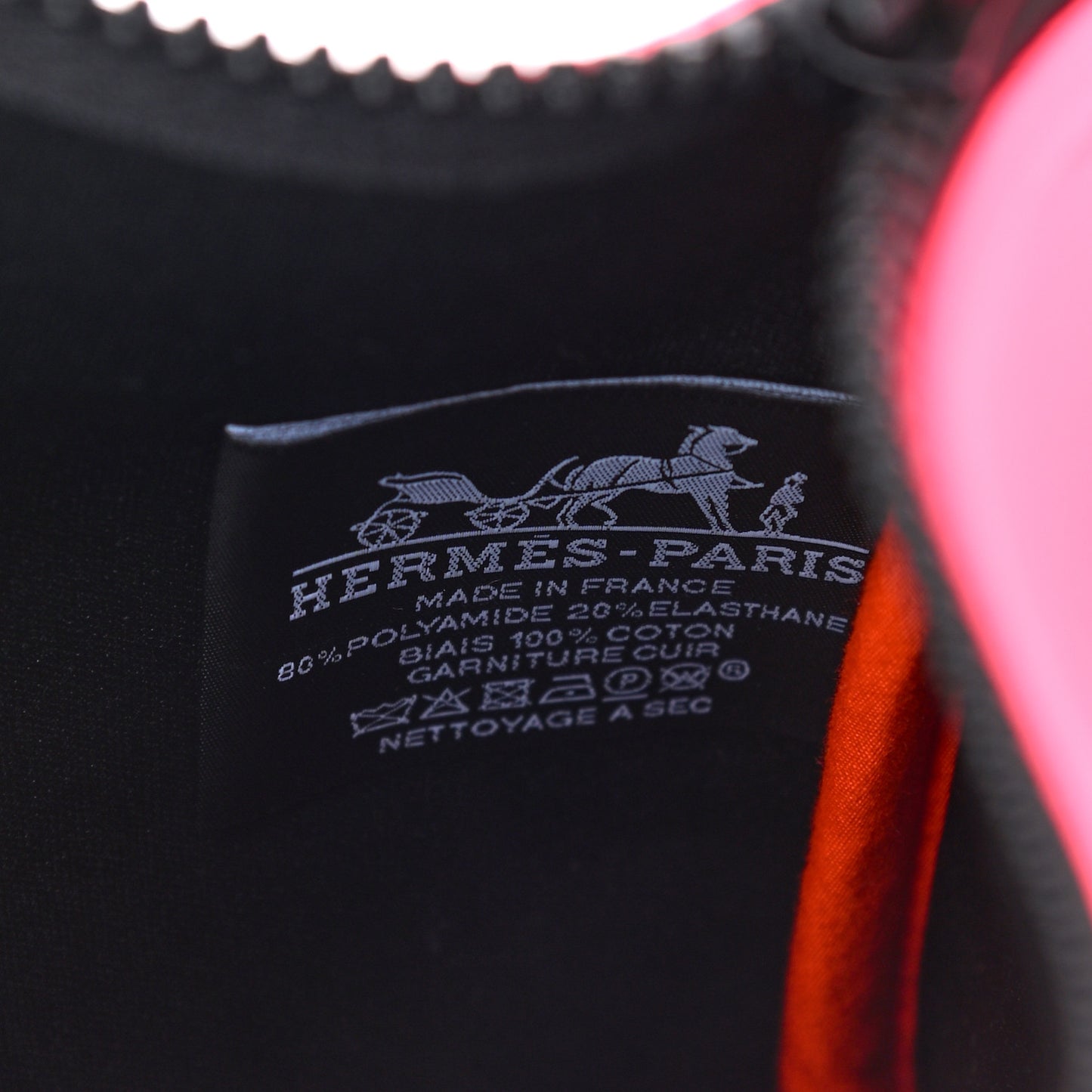 Neoprene Small Neobain Case Bubble Gum