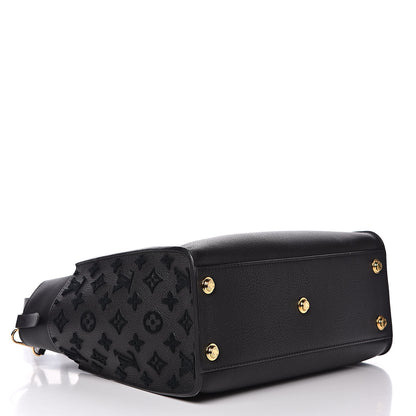 Louis Vuitton Calfskin Monogram Tufting On My Side Black 4 of 9