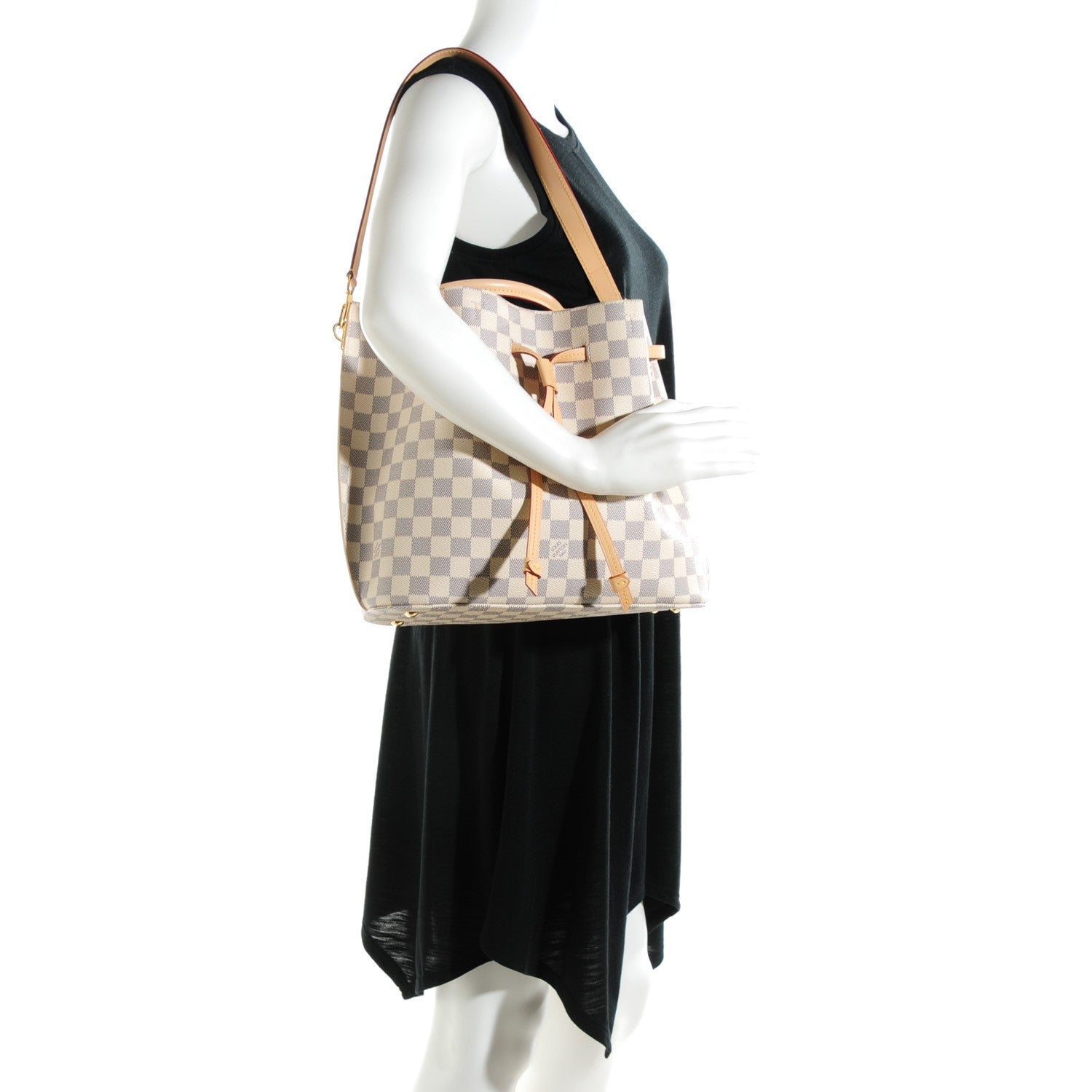 Louis Vuitton Damier Azur Girolata 2 of 7