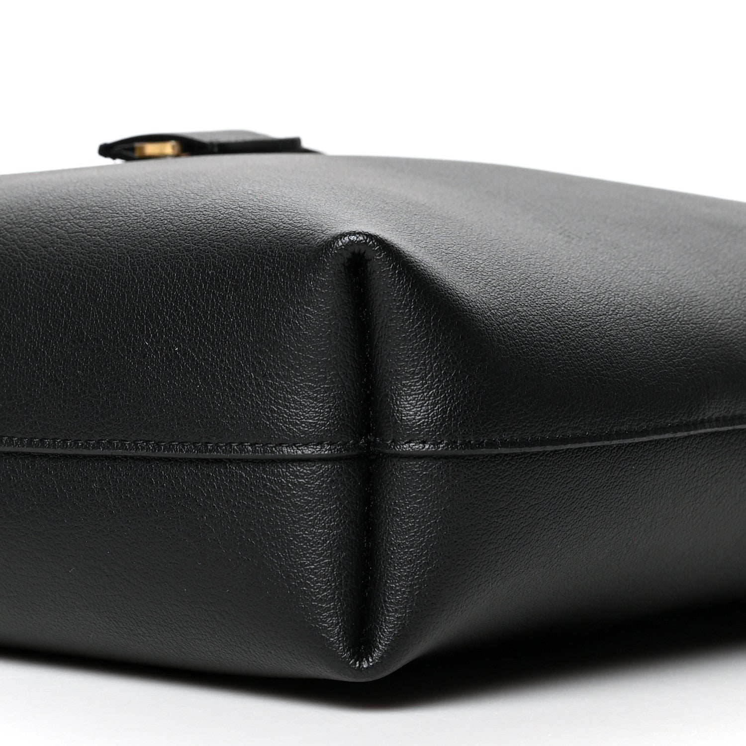 Saint Laurent Calfskin Toy Shopping Tote 10 of 10