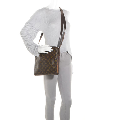 Louis Vuitton Monogram Trotteur Beaubourg 2 of 7