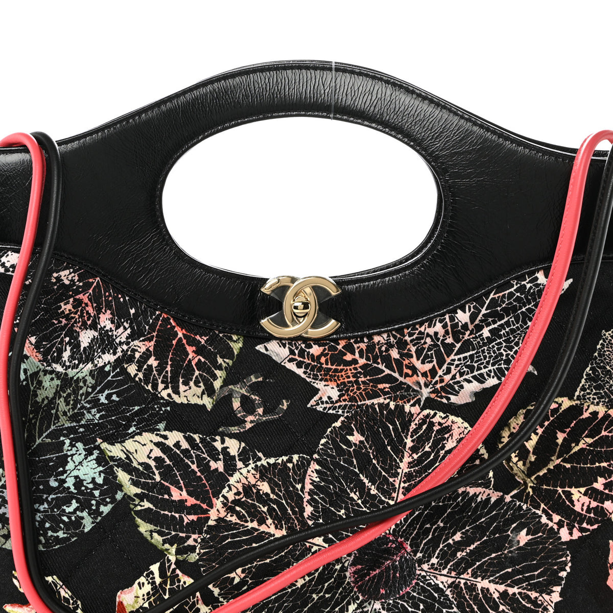 Patent Calfskin Canvas Printed Large 31 Shopping Bag Black