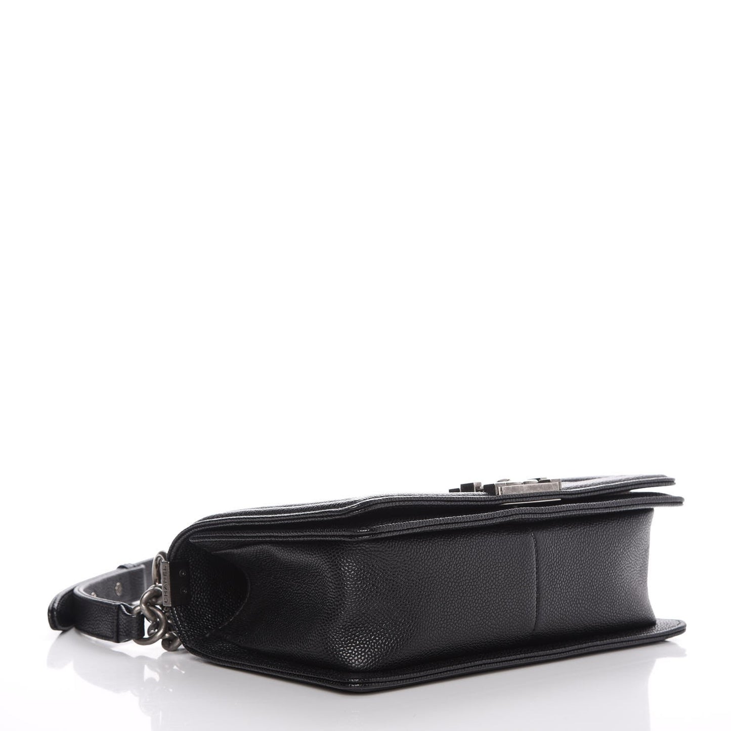 Caviar Quilted Medium Boy Flap Black