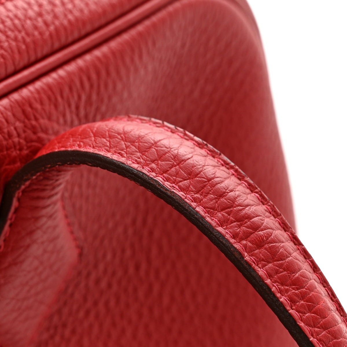 Taurillon Clemence Victoria Elan 38 Rouge Casaque