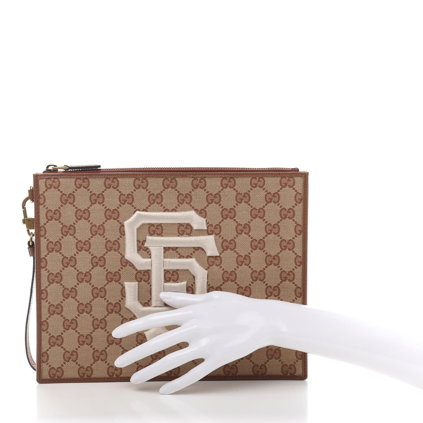 X MLB GG Monogram SF Giants Zip Wristlet Pouch Beige Ruggine Ivory