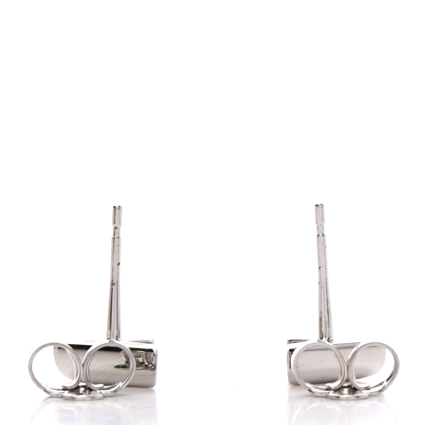 Essential V Stud Earrings Silver
