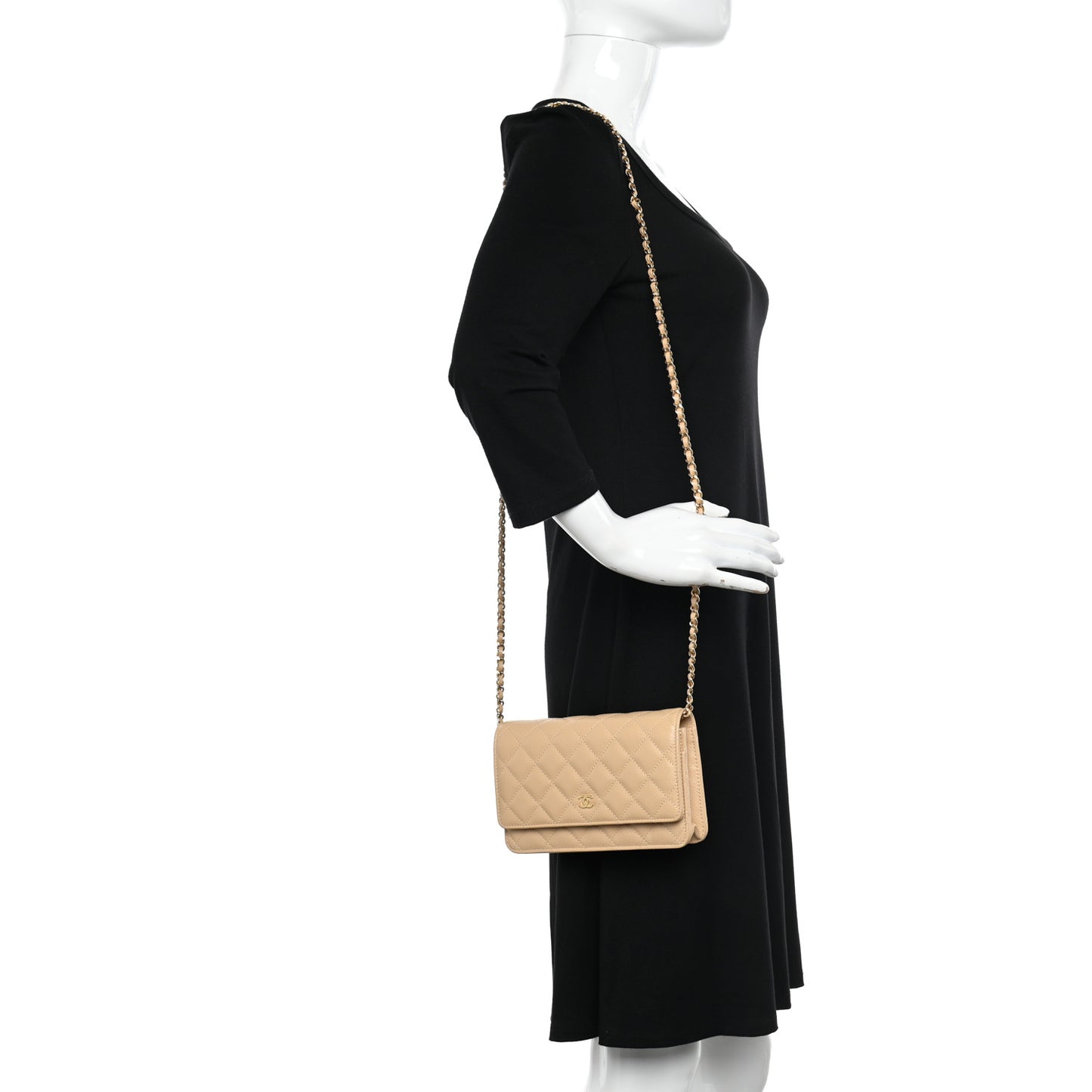 Caviar Quilted Wallet On Chain WOC Beige