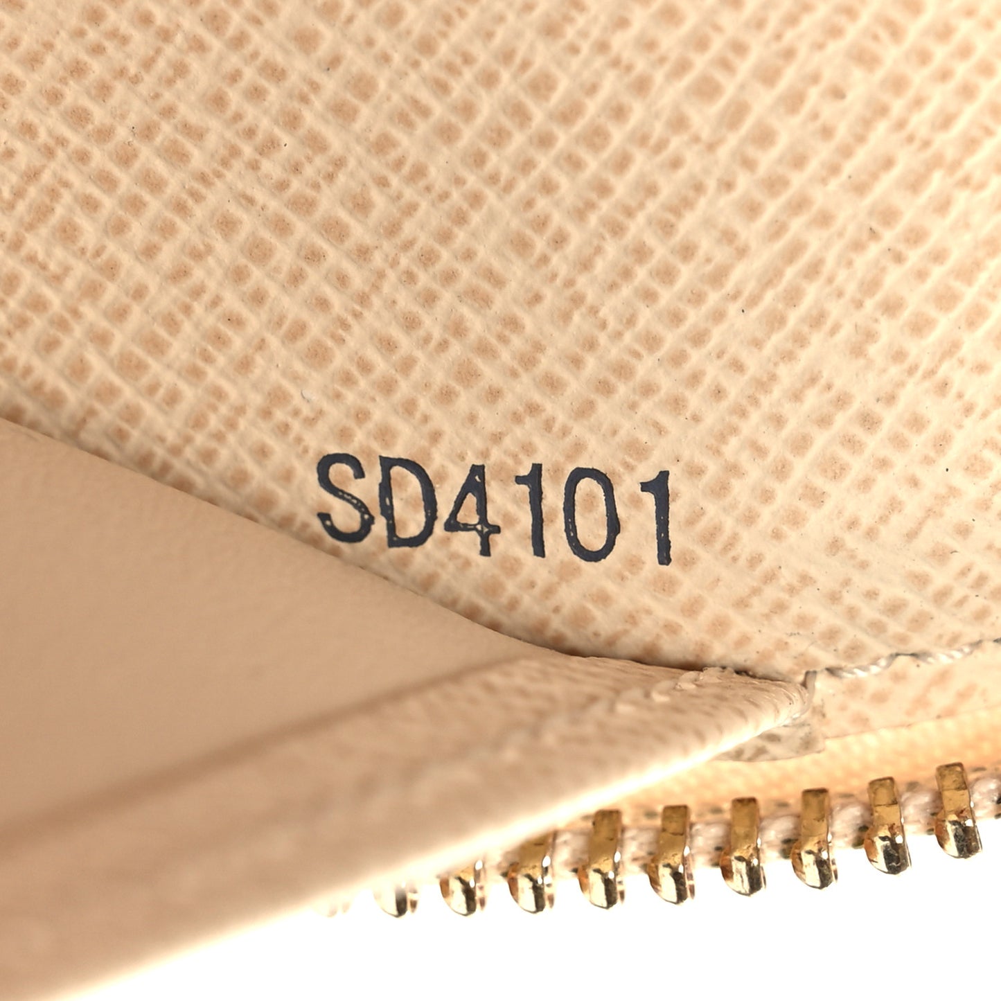 Damier Azur Zippy Organizer Wallet