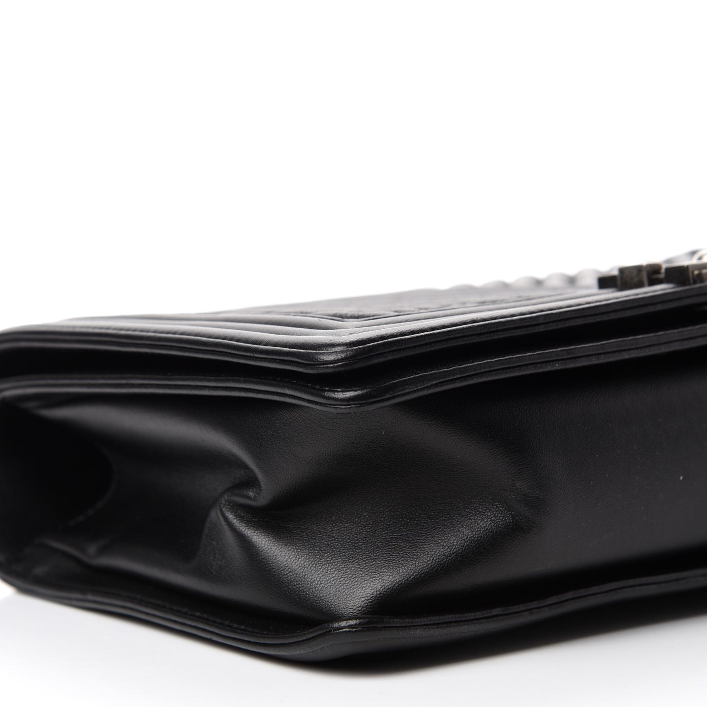 Calfskin Chevron Quilted New Medium Boy Flap Black