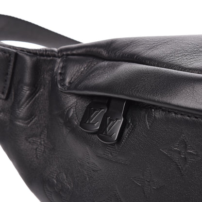 Louis Vuitton Calfskin Monogram Shadow Discovery Bumbag Black 9 of 12