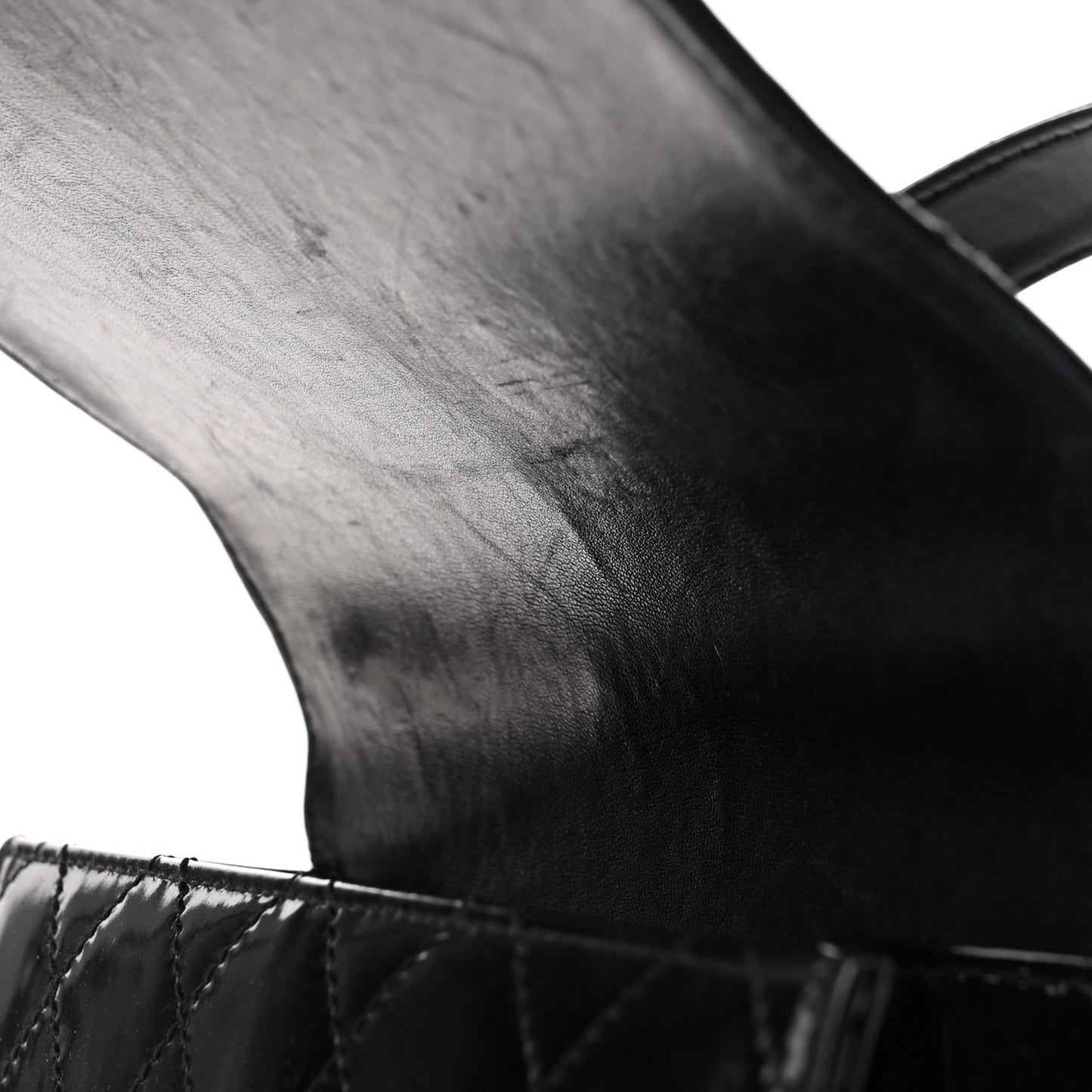 Patent Medium Kelly Flap Black