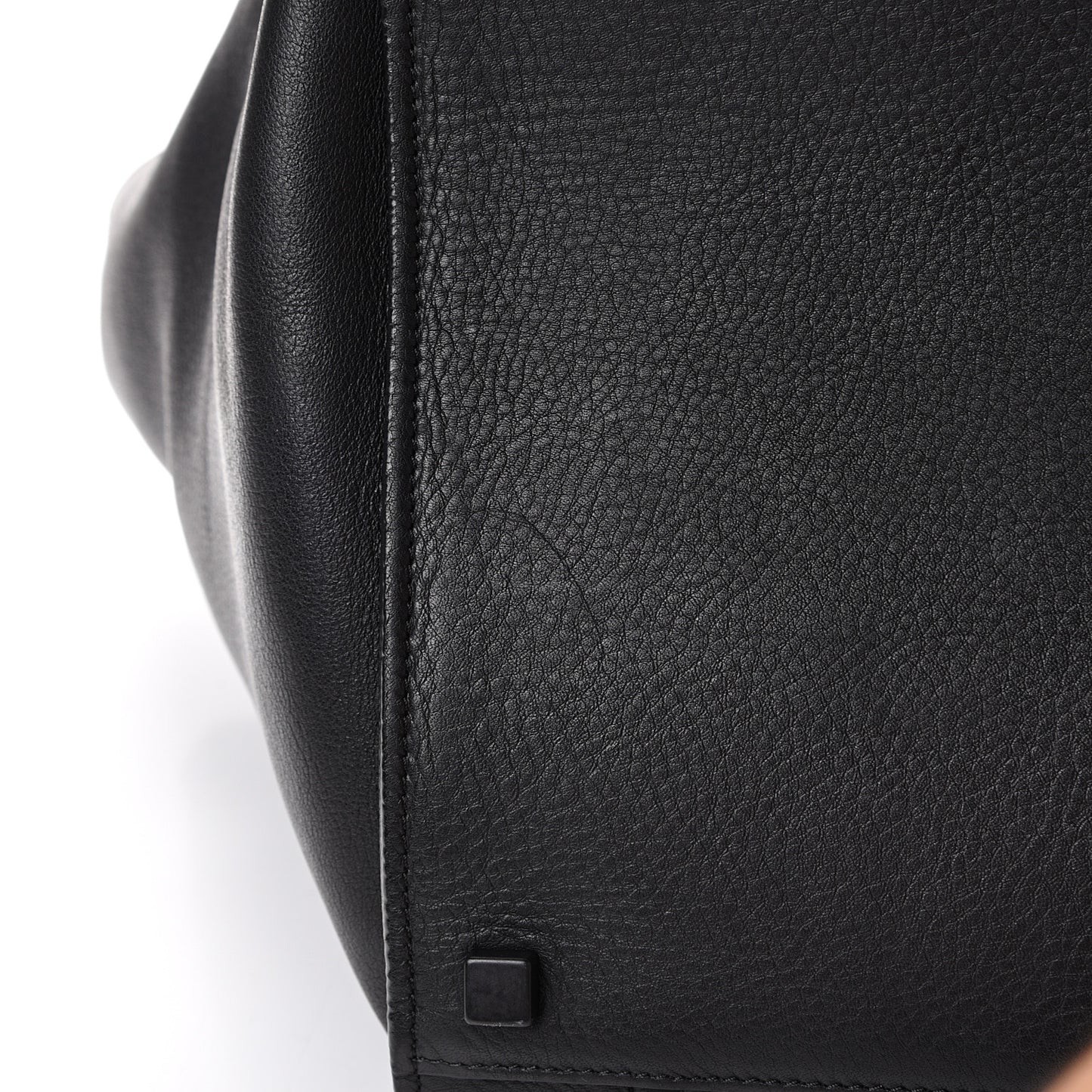 Supple Calfskin Medium Phantom Luggage Black